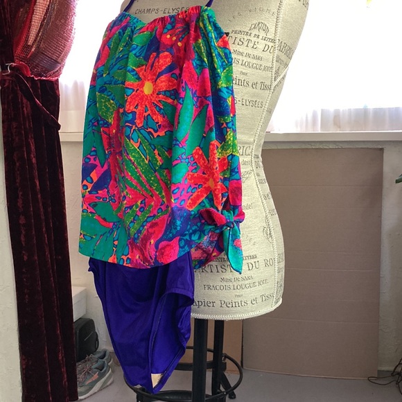 Vintage One Piece Swimsuit by E. Stewart • Size 8 - Picture 3 of 12